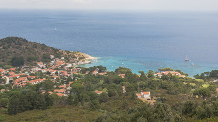 Fototapeta na wymiar Sant 'Andrea, Badeort, Küste, Wyspa Elba, Lato, Włochy