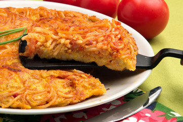 Pizza di maccheroni