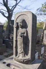 Statuette de Bouddha, cimetière, Tokyo, Japon