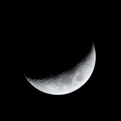 crescent moon © Christian Palent