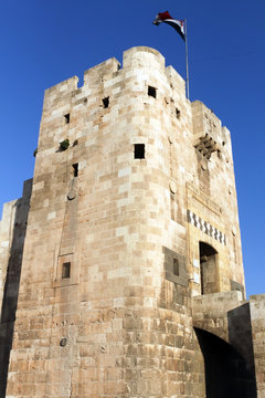 アレッポ城の門