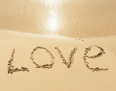 word love on the sand