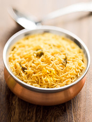 golden biryani rice