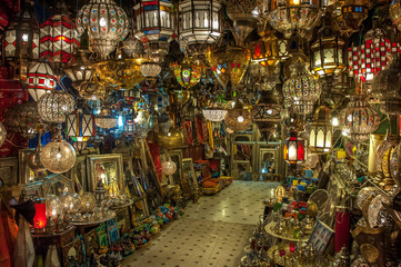 Naklejka premium Marokańska antyczna lampa