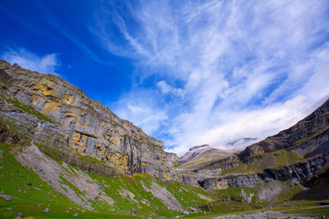 Monte Perdido and Soum Raymond at Soaso circus in Ordesa Valley