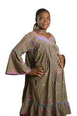 Schwangere Afrikanerin in traditioneller Kleidung - 61222345