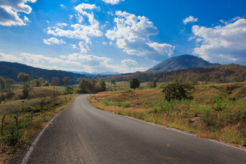 raod to country side in North of Thailand