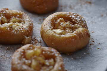 apples pastry