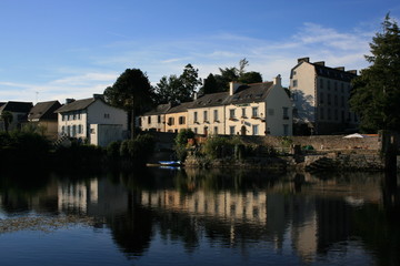 Fototapeta na wymiar Le village de Huelgoat (Finistère, Bretagne)