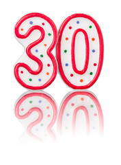 Rote Nummer Dreißig mit Reflexion