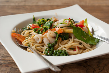 Spaghetti “Ki-Mao” Seafood with Chili & Basil