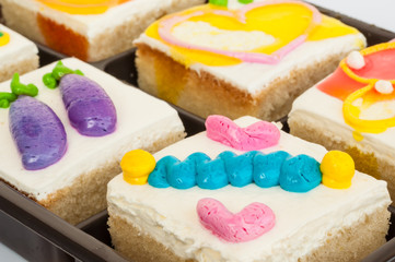 fancy cakes .