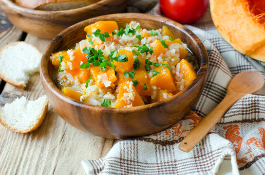 Pumpkin stew with rice and meat