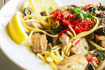 Ahi Pasta