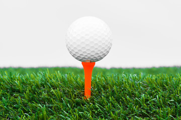 Close up of golf ball and tee