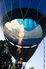 Hot air balloon starting