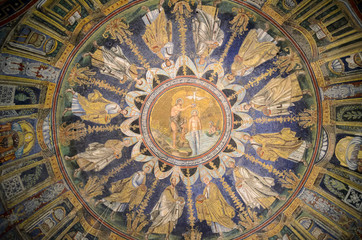 Fototapeta na wymiar Battistero Neoniano, ceiling mosaics