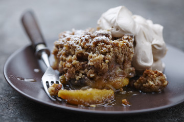 apple crumble