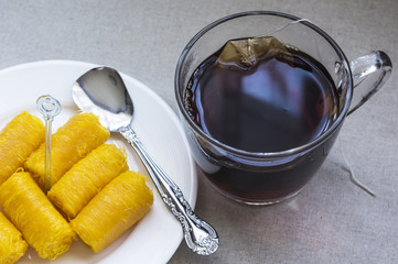 Black Tea and Thai Dessert