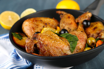 Homemade fried chicken drumsticks with vegetables
