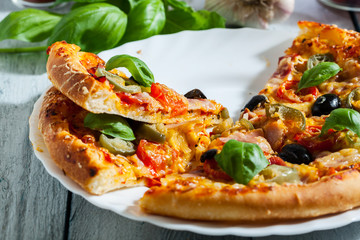 Pizza with bacon