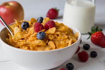 Cornflakes in einer Schale