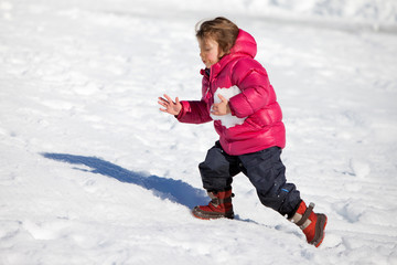 Bambina e la neve