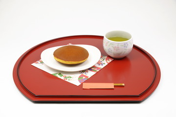 どら焼きとお茶