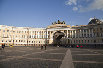 Obraz premium Вечер на дворцовой площади. Санкт-Петербург