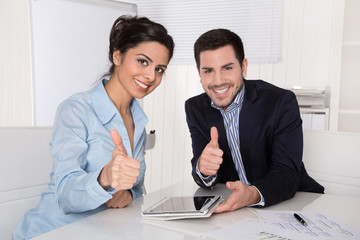 Erfolgreiches Business Team - Manager und Geschäftsfrau