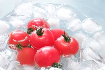 Foto auf Acrylglas Tomate © makieni