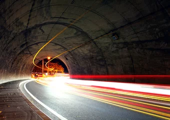 Papier Peint photo Tunnel Traffic trail in tunnel