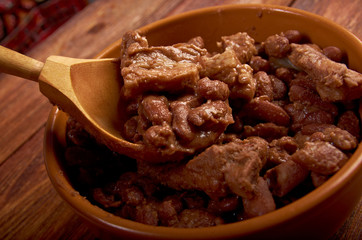  bowl of boston baked beans