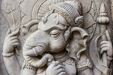 Fototapeta na wymiar Bliska Ganesh hinduskiego boga twarzy.