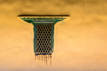 Ankhi jhyal: wooden Newari window, Nepal