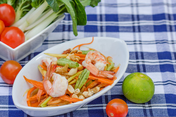 green papaya salad thai food, Thai cuisine.
