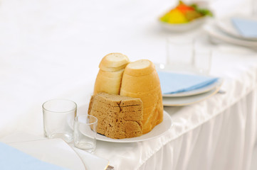 Bread and Glasses