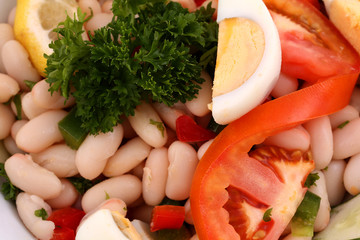 Fasulyelli Piyaz Salad