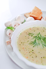 mushroom soup with dill