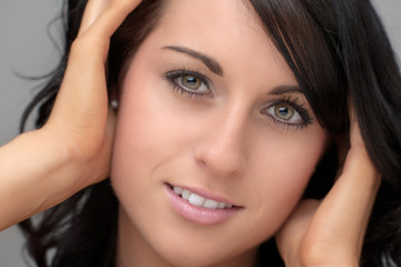 Obraz premium pretty young thing