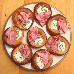 Yorkshire Puddings with Beef & Horseradish