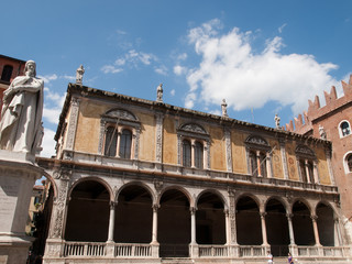 Fototapeta na wymiar The Council Lodge in the Lords square Verona