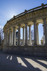 Fototapeta premium Madrid famous Retiro Park in the early morning.Monument to Alons