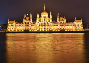 Fototapeta na wymiar Hungary parliament