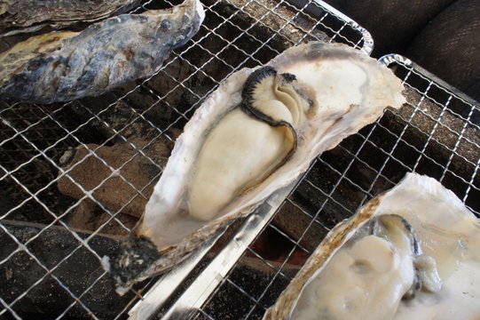 焼き牡蠣