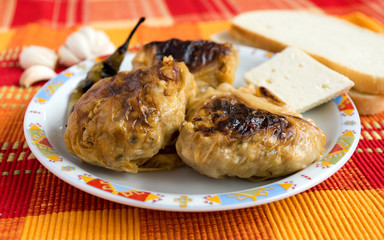 Stuffed cabbage leaves