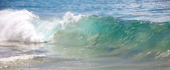 Waves breaking on the shores of Big Beach in Maui