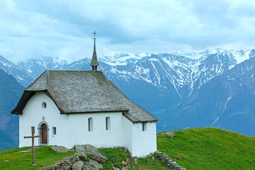 Fototapeta na wymiar Lovely old Mountain Church in Village of Bettmeralp(Switzerland)
