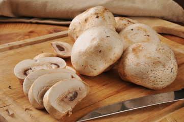 Sliced button mushrooms