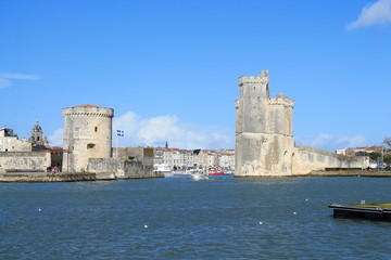 Tours médiévales de la Rochelle